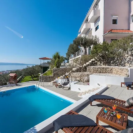 Petra With Private Pool * Makarska