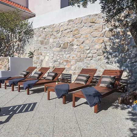 Petra With Private Pool Apartament
