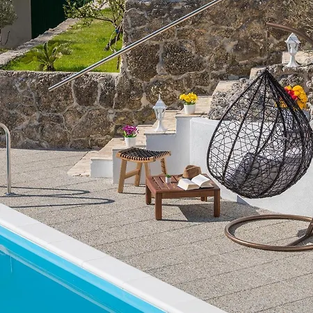 Petra With Private Pool * Makarska