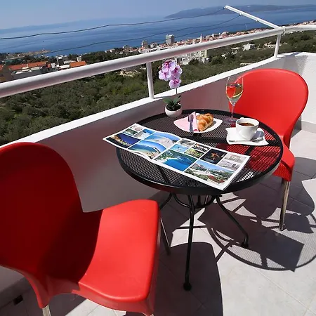 Petra With Private Pool Apartament Makarska