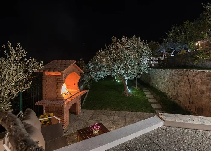 Lejlighed Petra With Private Pool